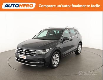 VOLKSWAGEN Tiguan HG40945