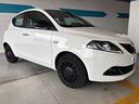 lancia-ypsilon-hybrid-con-soli-108000km-