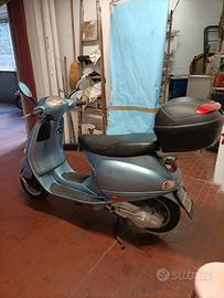 vespa et4 150