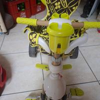 triciclo con maniglione