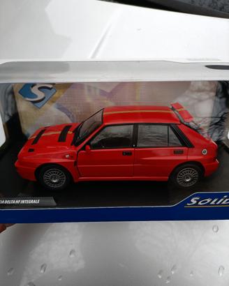 1/18 lancia delta solido 