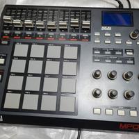 AKAI  MPD 32 CONTROLLER MIDI USB PER DJ