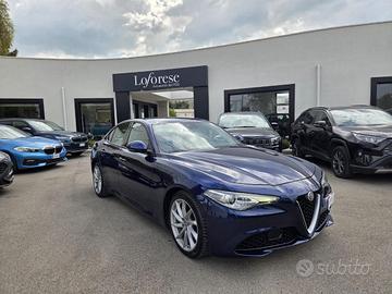 ALFA ROMEO Giulia 2.2 Turbodiesel 150 CV AT8 Bus