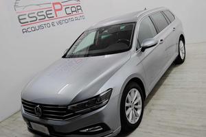 VOLKSWAGEN Passat Variant 1.6 TDI SCR DSG Busine