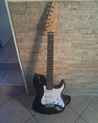 Chitarra elettrica praticamente nuova