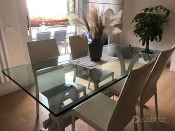 Tavolo in vetro e 4 sedie cattelan