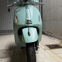 Vespa GTS 300