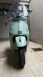 Vespa GTS 300