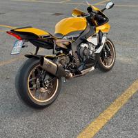 YAMAHA R1 60th anniversario