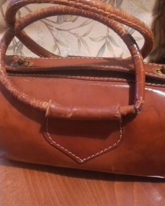 BORSA VINTAGE A BAULETTO IN CUOIO