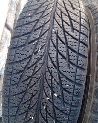 2 gomme quattro stagioni 175/65 R14  M+S