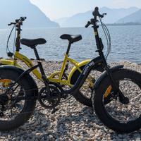 Coppia di biciclette fat bike pieghevoli Woow bike