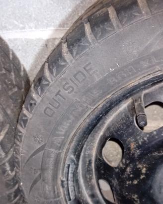 gomme neve con cerchi per ford fiesta