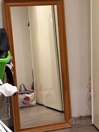 Specchio grande da terra con cornice in legno – 16