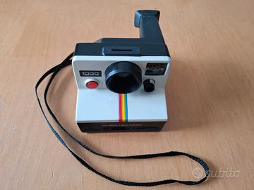 MACCHINA FOTOGRAFICA POLAROID 1000