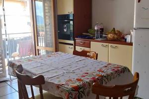 Attico / Mansarda di 85 m² con 3 locali a Mercato 