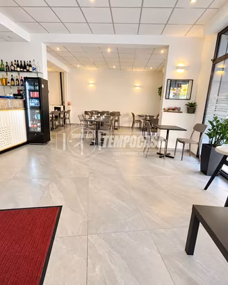 PIZZERIA RISTRUTTURATA E AVVIATA - 60 COPERTI E FO
