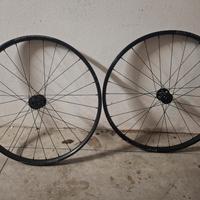 ruote hunt 27.5 trail wide v2 shimano boost