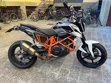 KTM Duke 690 2012