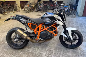 KTM Duke 690 2012