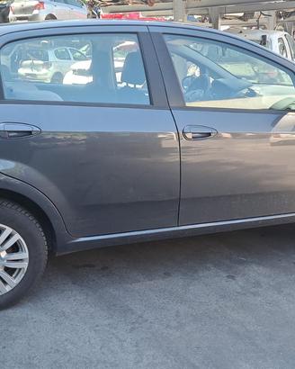 FIAT PUNTO EVO 2013 SOLO PER RICAMBI