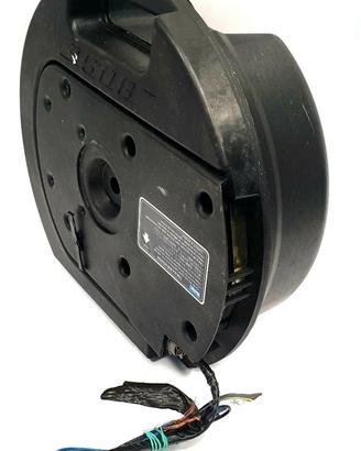 Subwoofer Bose per vano ruota di scorta auto