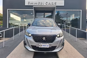 PEUGEOT 2008 1.2 PURETECH 130 CV GT-LINE