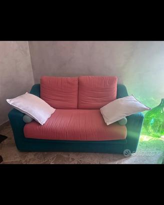 Divano 2 posti e rdivano letto 3 posti