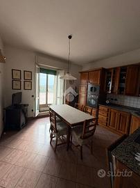 PORZIONE DI BIFAMILIARE A BUTTAPIETRA