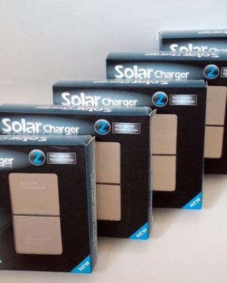 Caricabatteria ad energia solare per smartphone