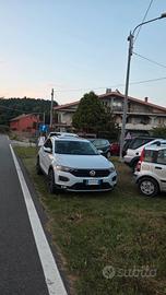 VW T ROC  2.0 4MOTION