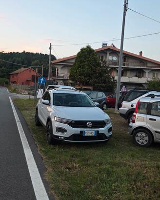 VW T ROC  2.0 4MOTION