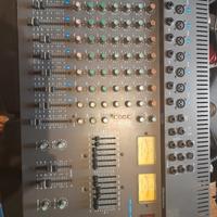 mixer audio amplificato montarbo