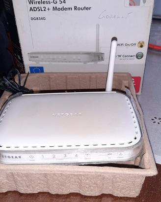 Router NETGEAR ADSL2+ WIFI