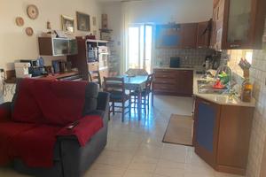Ampio appartamento di 223 mq con infissi nuovi e p