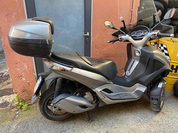 Piaggio MP3