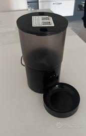 Distributore automatico cani e gatti