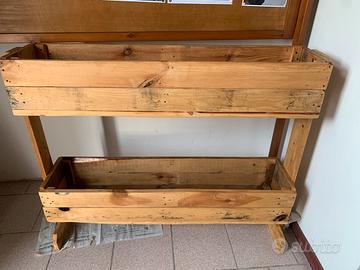 Fioriera in legno di riciclio