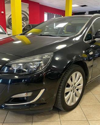 OPEL Astra 1.6 CDTI 136CV E6 Sports Tourer Cosmo