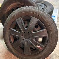 Pneumatici Invernali GoodYear