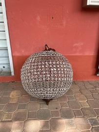 Lampadario vintage a sfera in cristallo e metallo