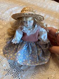 Bambola porcellana