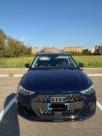 Audi A1 All Street Identity Contrast