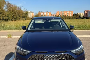 Audi A1 All Street Identity Contrast