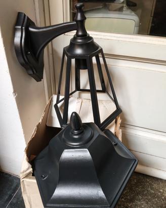 Lampada da Parete Esterna a Lanterna – Stile Class