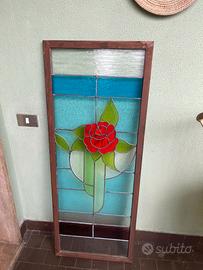 Vetrata a piombo in cornice legno