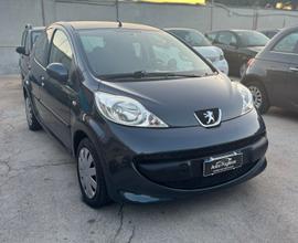 Peugeot 107 1.0 68CV 5p. Sweet Years