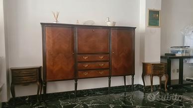 mobile vintage in legno