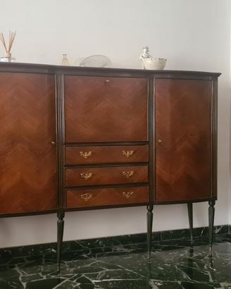 mobile vintage in legno