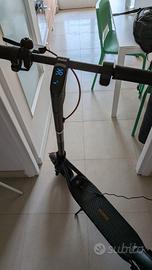 Segway Ninebot F2 PRO 900W - 15 cicli di batteria